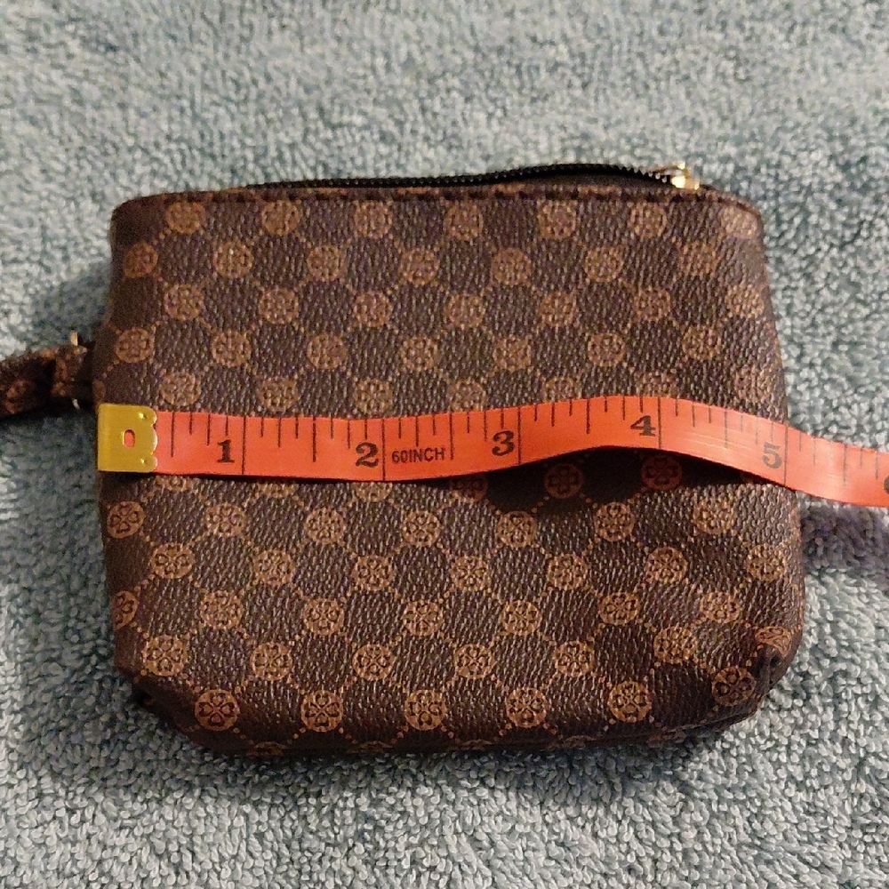 Elegant Brown Checkered Women's Clutch